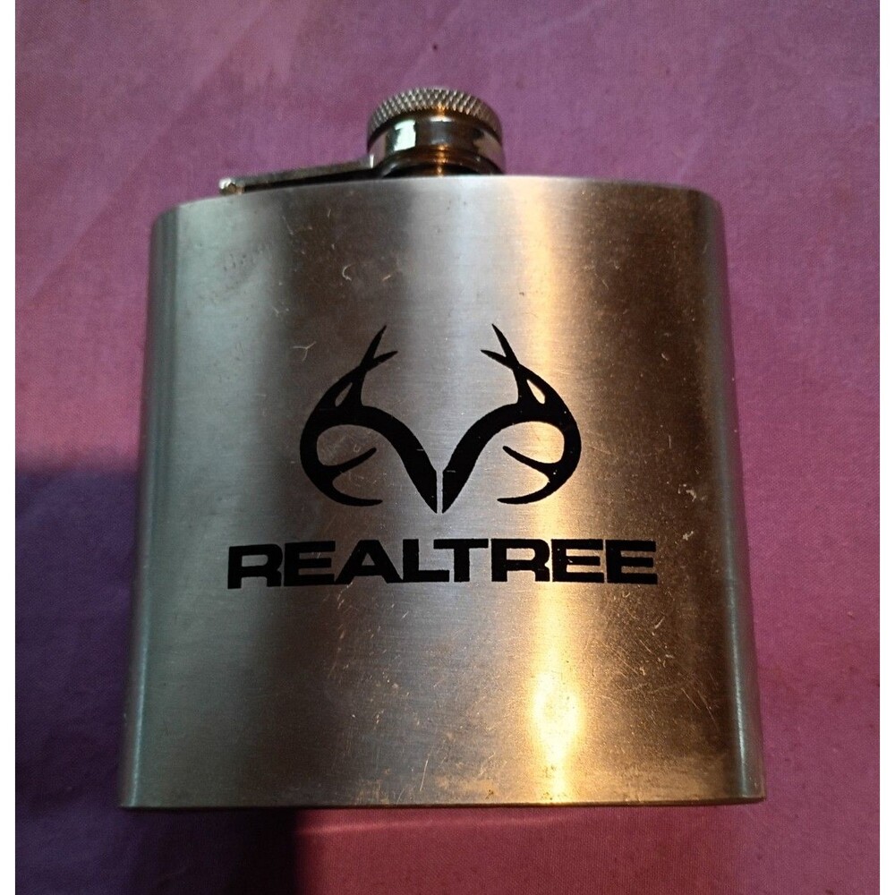 Realtree 6 oz Stainless Steel Hip Flask Hunting Camping Pocket Flask Dented